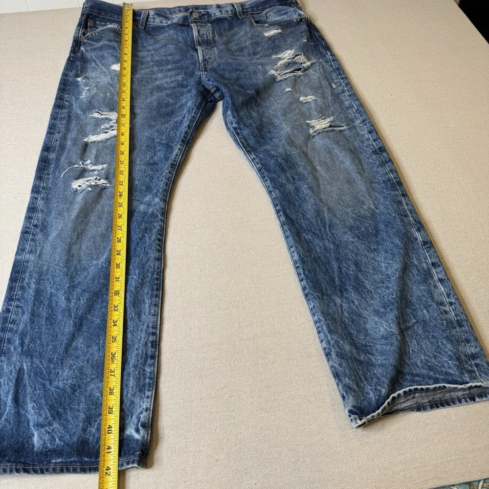 VTG Levis 501 Men's Acid Wash Distressed‎ Jeans Button Fly Size 42 x 30